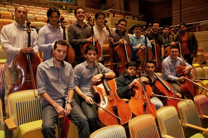 Músicos fundadores de la Academia Nacional de Violonchelo, creada hace tres años