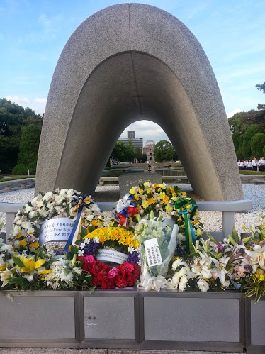 La SJC Visita El Parque De La Memoria Por La Paz Antes De Debutar En Japón