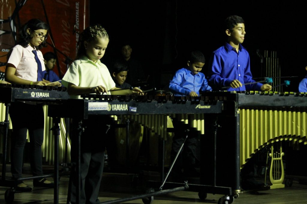 Niños Y Jóvenes De La Escuela De Percusión De El Sistema
