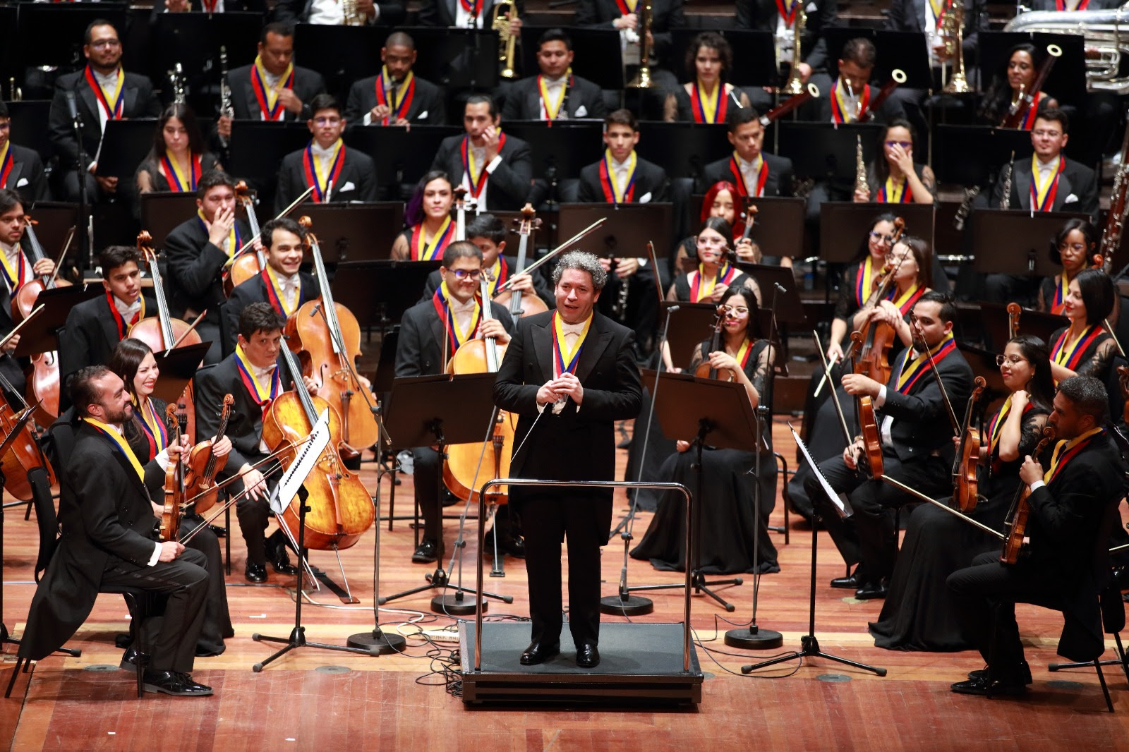 La Orquesta Sinfónica Simón Bolívar De Venezuela Colmó Edimburgo De Sabor Venezolano