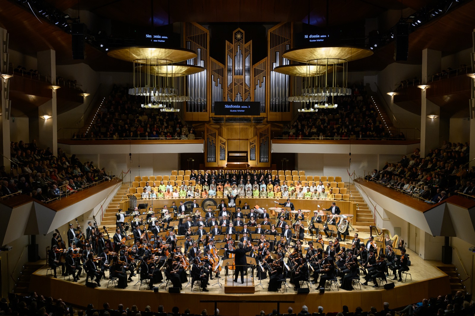 Gustavo Dudamel Y La OSSBV Cerraron Su Exitosa Gira En Madrid