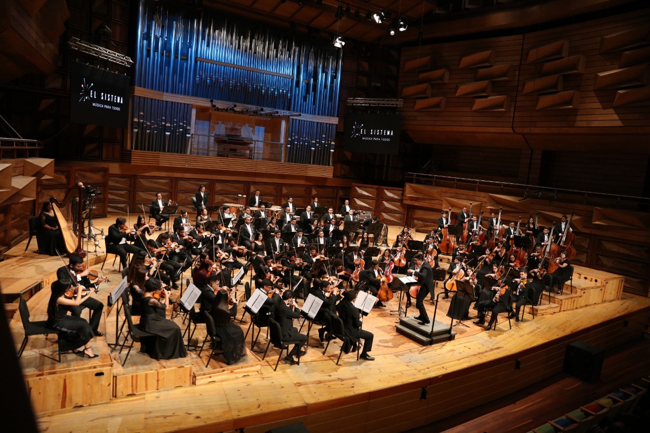 ORQUESTA SINF SIMÓN BOLÍVAR DE VENEZUELA