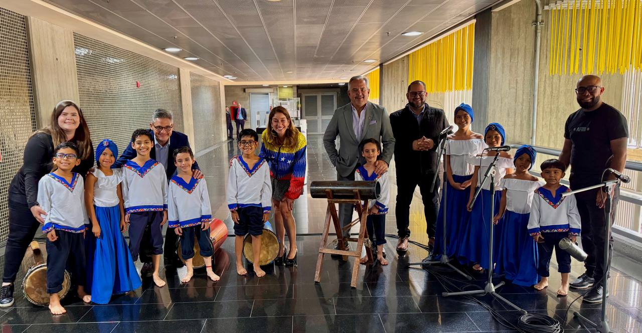 El Sistema Y DVC Renovacion De Convenio (7)