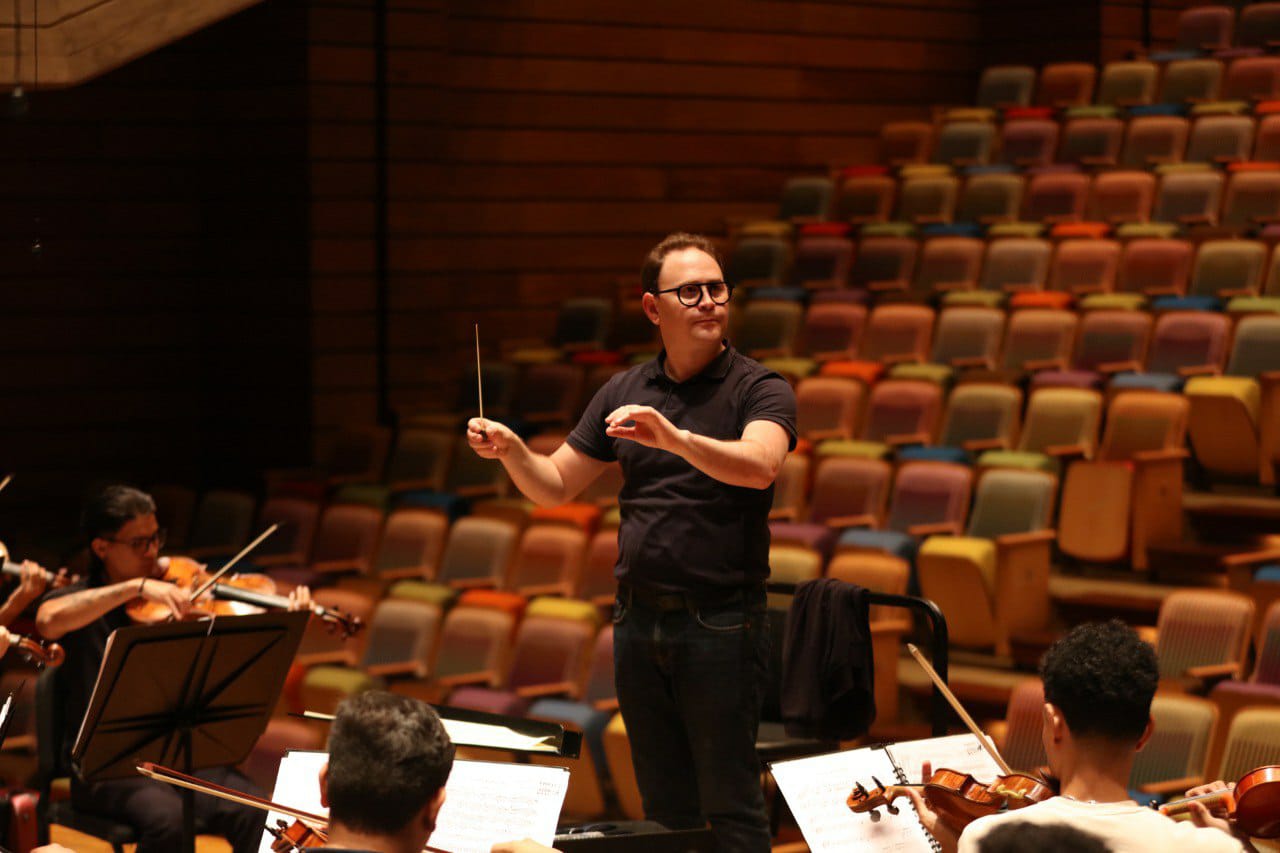 La 5° Sinfonía De Mahler Deslumbrará Con Christian Vásquez En La Sala Simón Bolívar