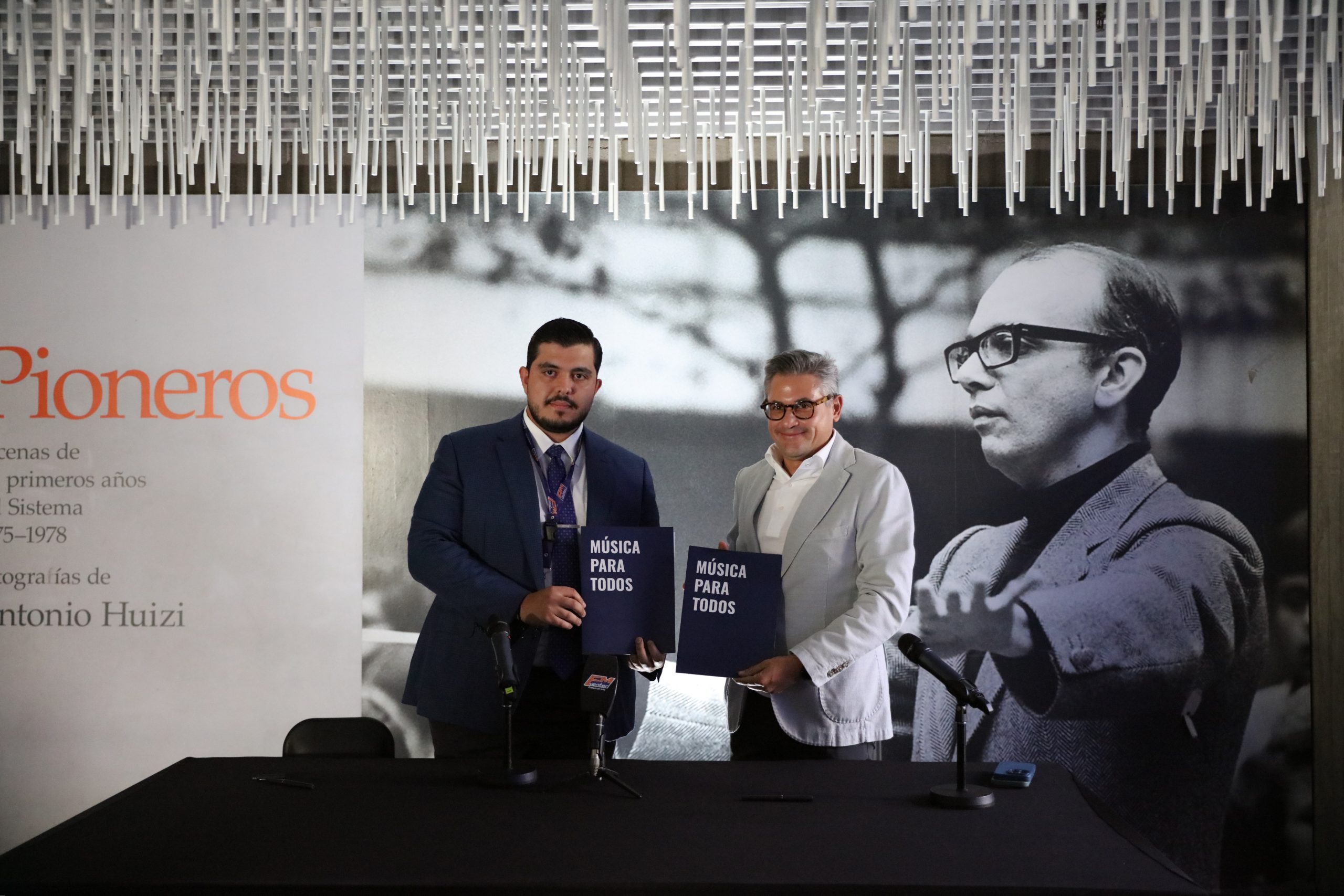 El Sistema Y FM Center Firman Un Convenio De Cooperación