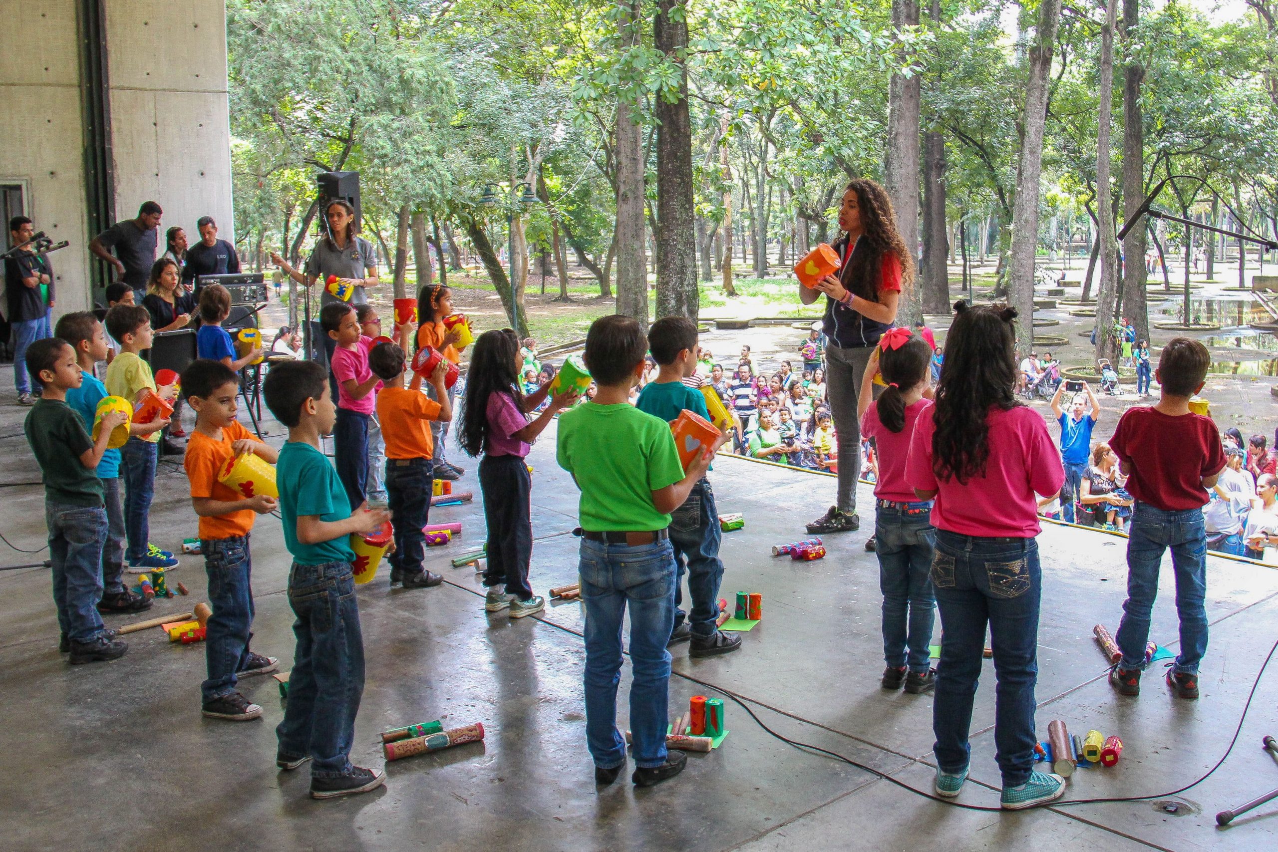 2016 INICIACIÓN MUSICAL EN EL PARQUE