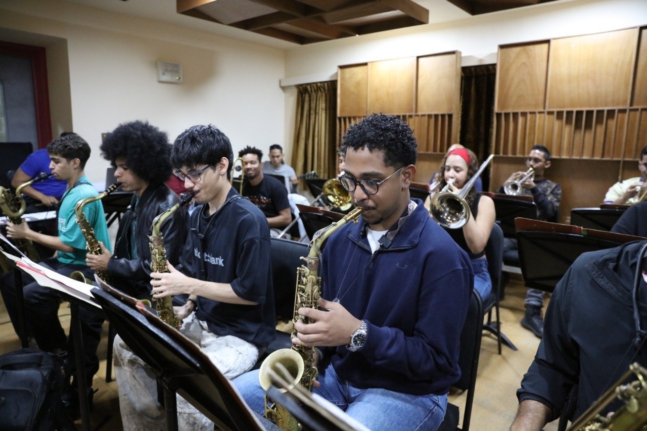 SIMÓN BOLÍVAR BIG BAND JAZZ