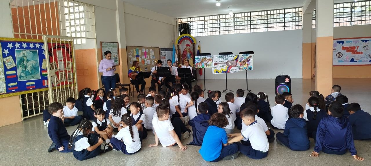 Tachira Dia Del Cuatro (4)