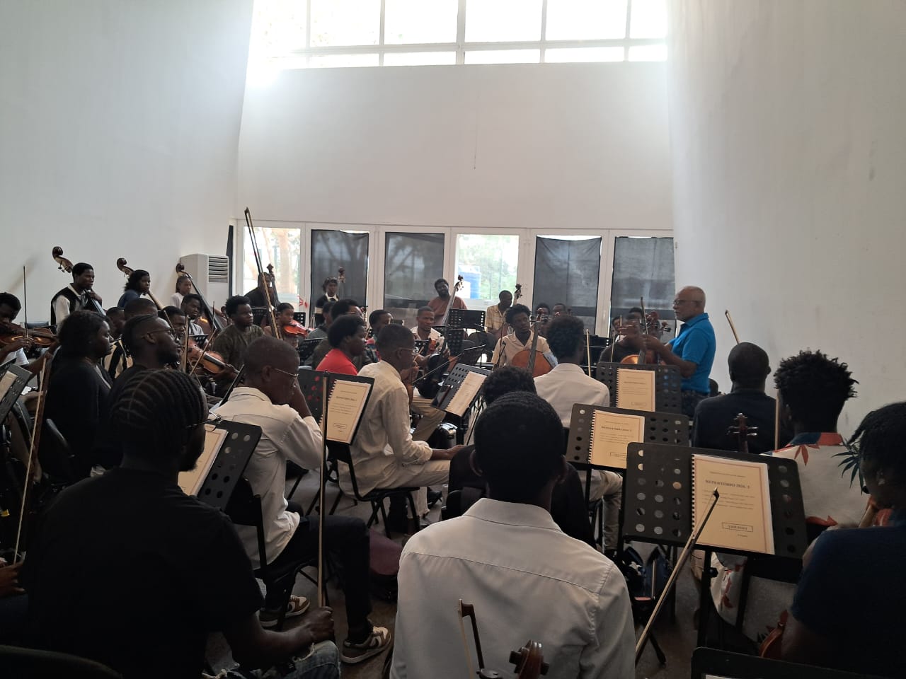 El Sistema En Cooperacion Con Angola (8)
